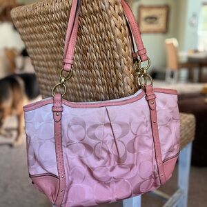 Pink ombré Coach Women's Bag - Alexandria bag
